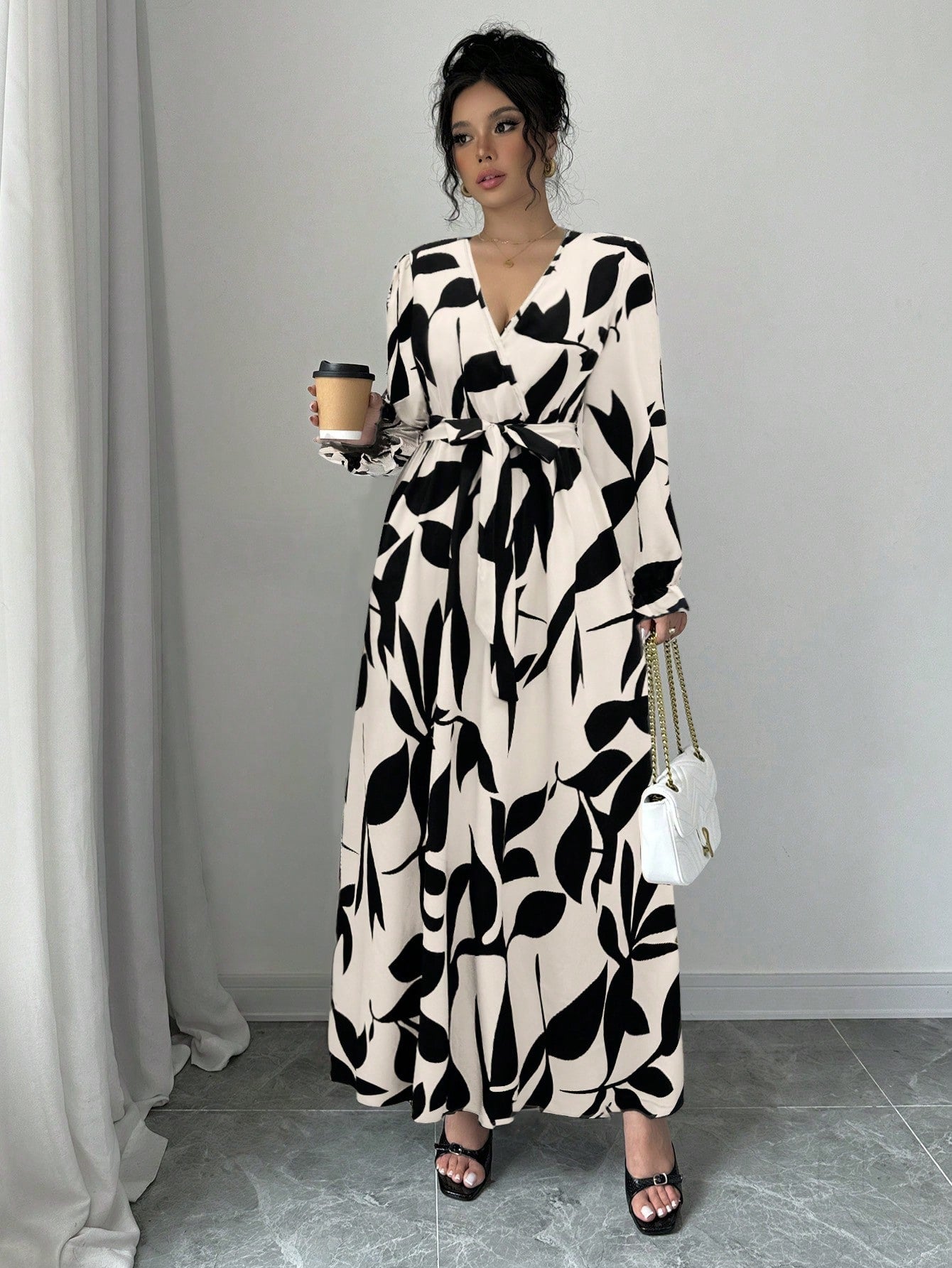 Robe longue femme à manches lanternes, col en V, taille cintrée, coupe évasée