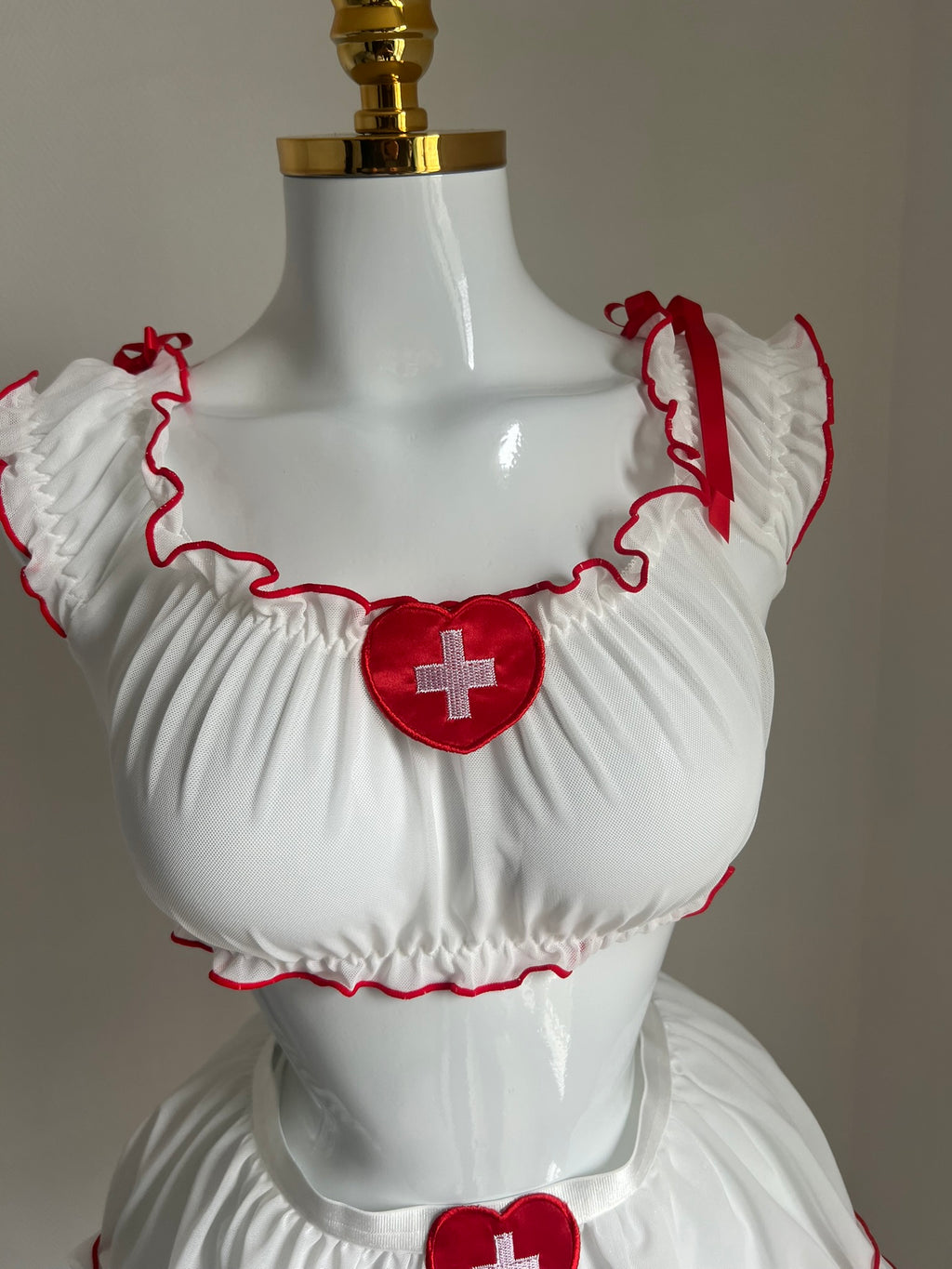 💉 Tenue infirmière sexy & irrésistible ❤️