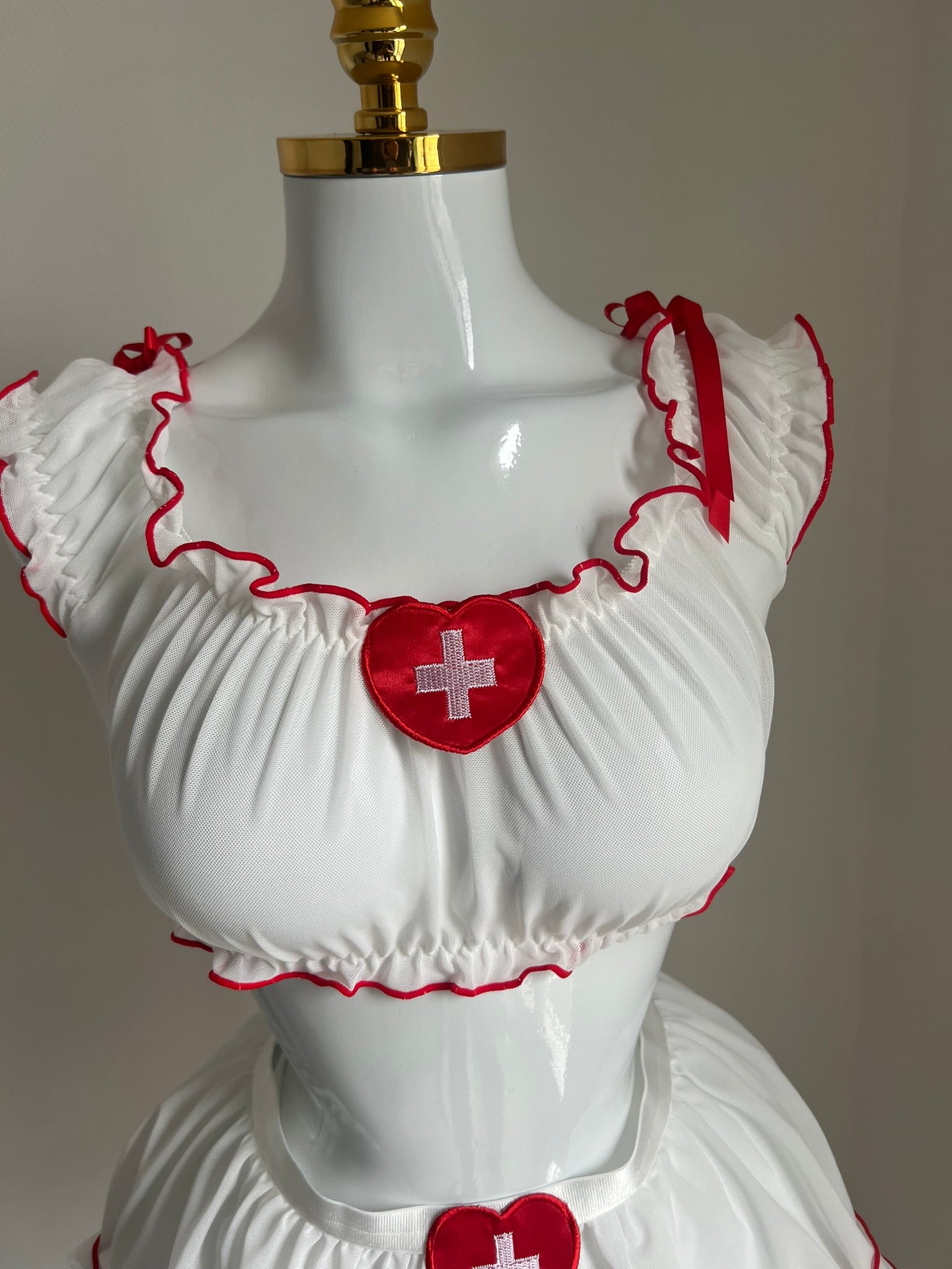 💉 Tenue infirmière sexy & irrésistible ❤️
