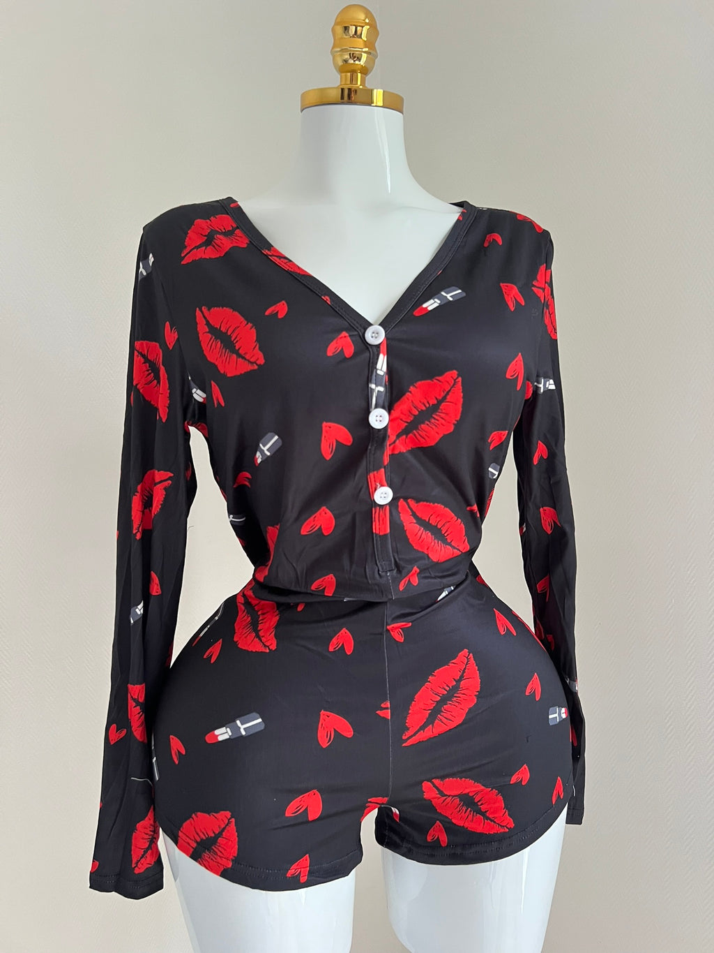💋 Pyjama noir “Kiss Me” sexy & tendance 🖤