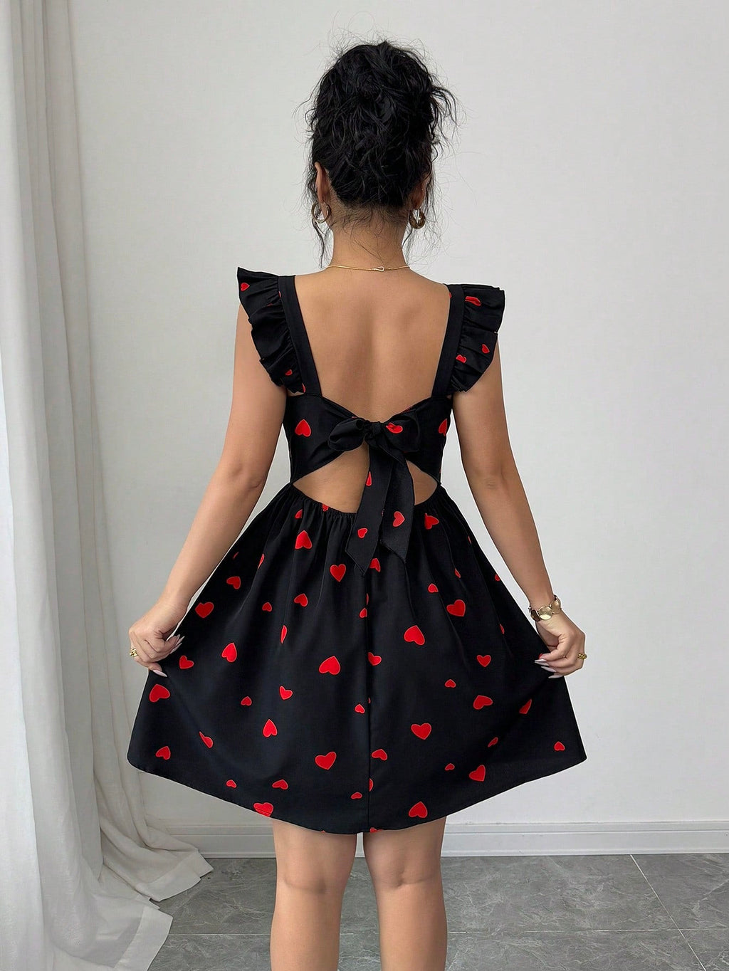 👗 Robe courte femme avec dessin cœur ❤️