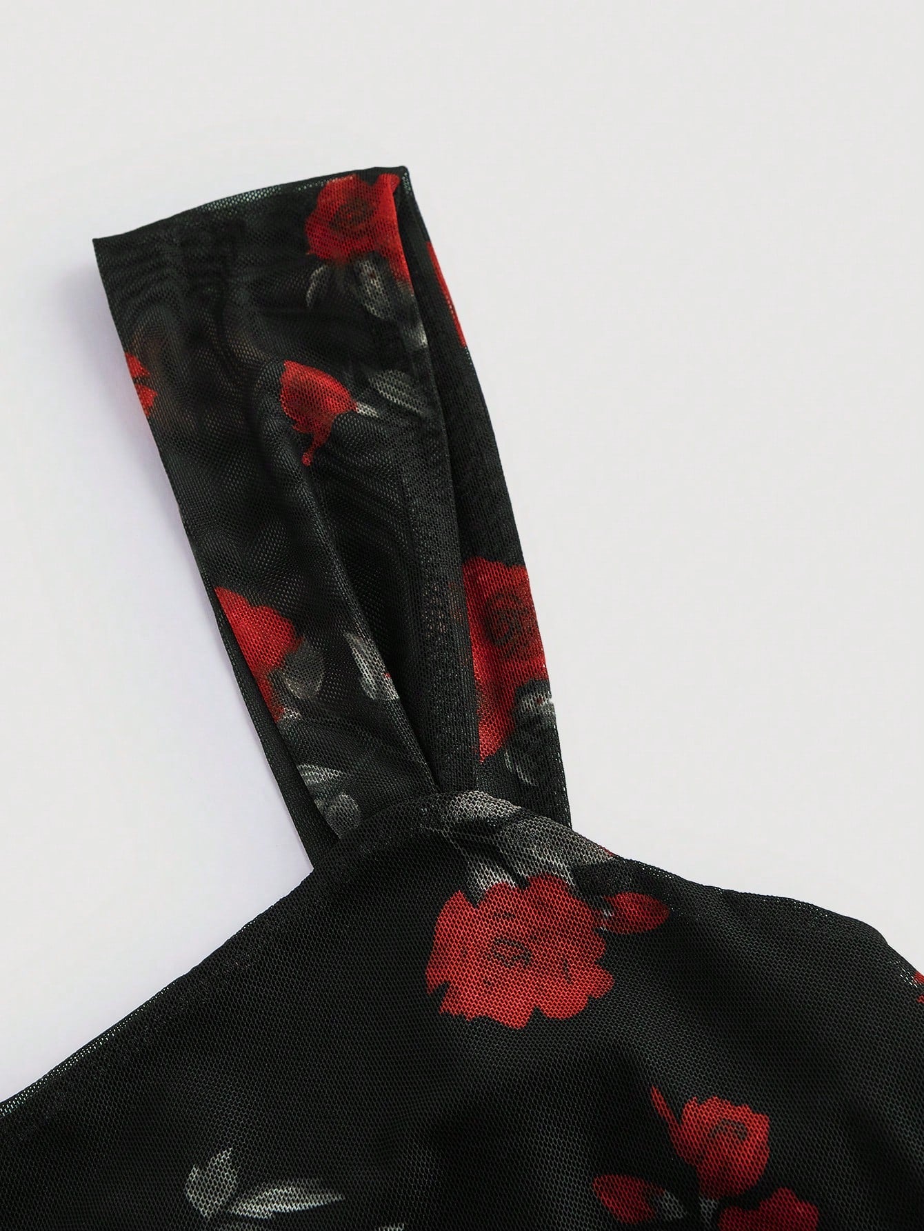 Robe moulante mi-longue d'été avec un décolleté carré, style floral rétro